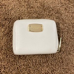 Small Michael Kors Wallet.